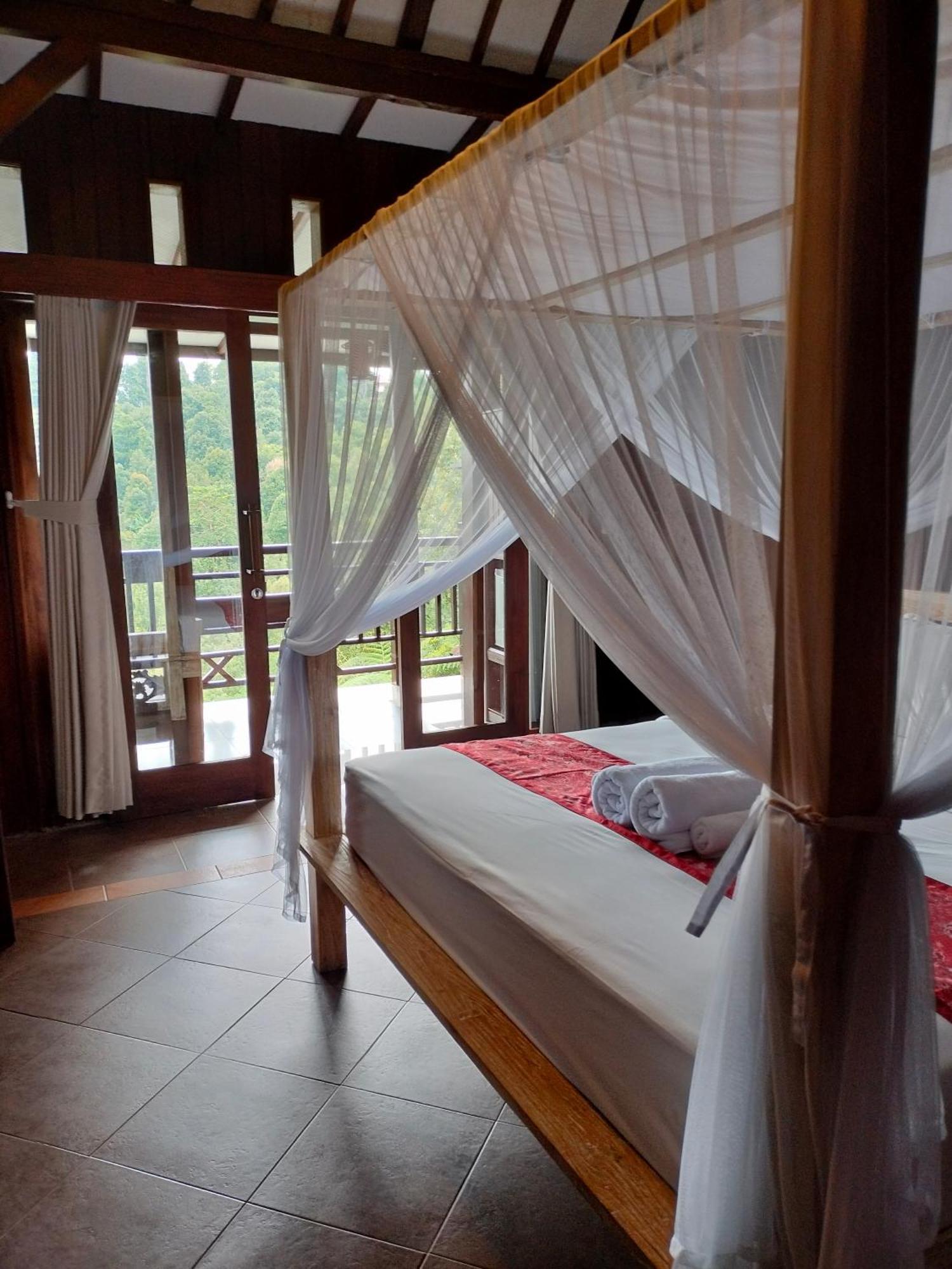 Bintang Munduk Hotel Værelse billede